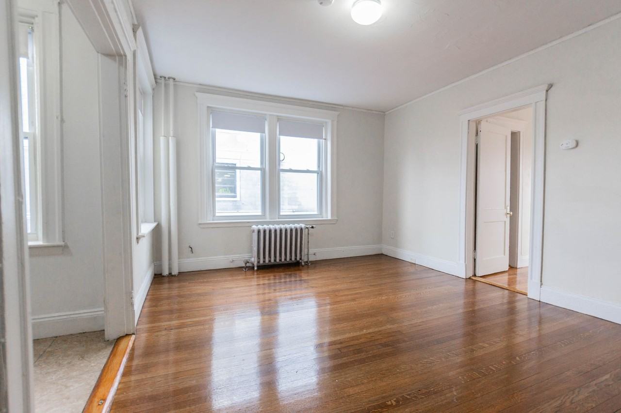 1153 Boylston St - Photo 2 of 15
