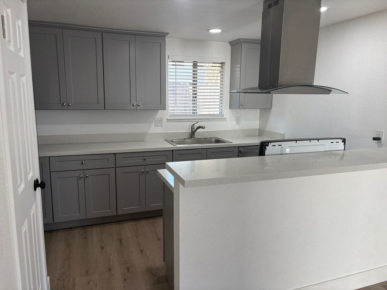 2906 Determine Dr - Photo 3 of 8