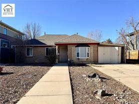 1055 Leyden St - Photo 1 of 1