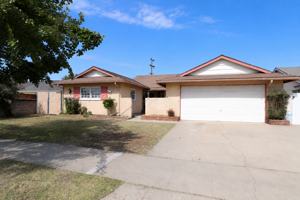 featured image of 707 N College Dr