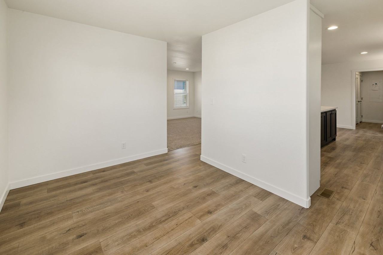 Aspen Grove MHP LLC - Photo 3 of 23