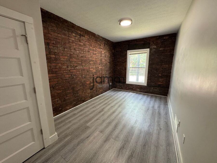 1960 W 65th St #1960 - Photo 7 of 21