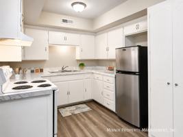 featured image of 2010 Avenue S #17