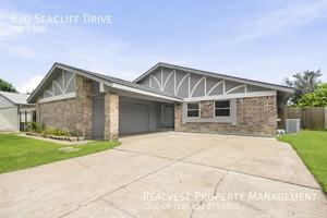 featured image of 830 Seacliff Dr