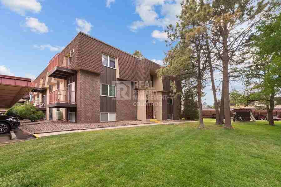 7755 E Quincy Ave - Photo 3 of 21
