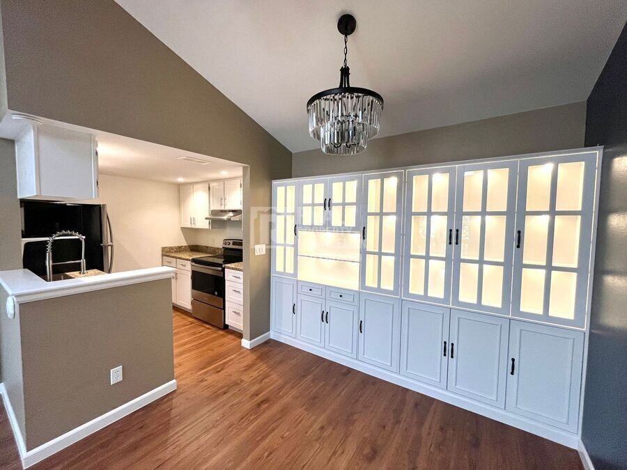 918 Tenderfoot Hill Rd #201 - Photo 5 of 18