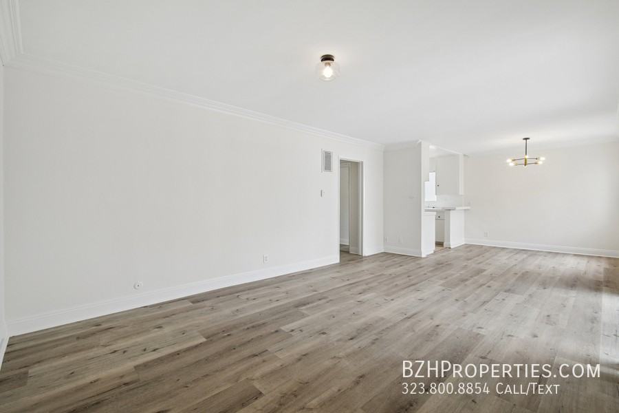 7540 Hampton Ave #206 - Photo 7 of 22