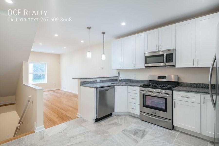 2612 Titan St - Photo 4 of 12