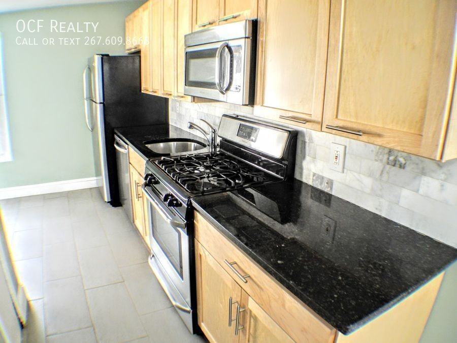 739 N 17th St #3rdFL
