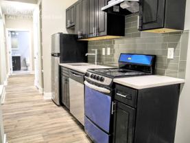 1607 Catharine St - Photo 1 of 1