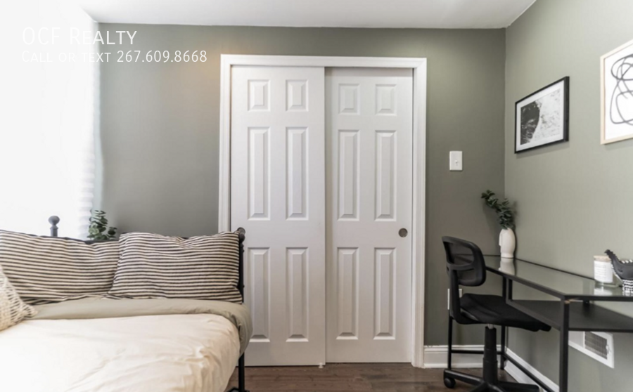 2033 Sigel St - Photo 6 of 18