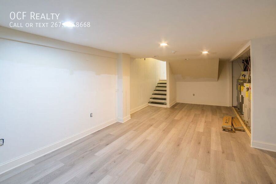 2504 S Broad St - Photo 3 of 11