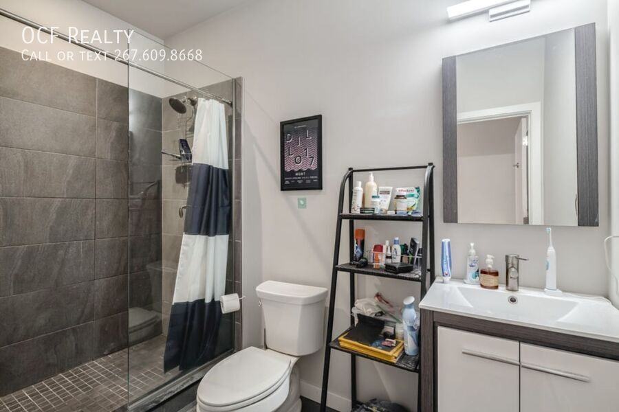 412 S 13th St #214 - Photo 7 of 9