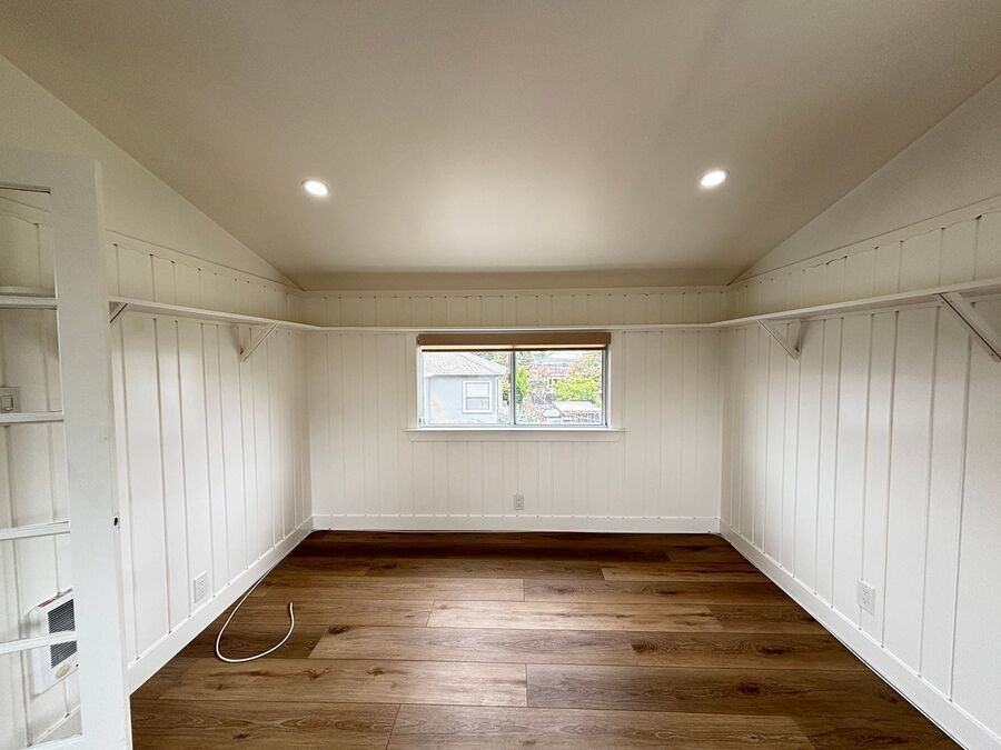 1642 Russell St #C - Photo 6 of 17