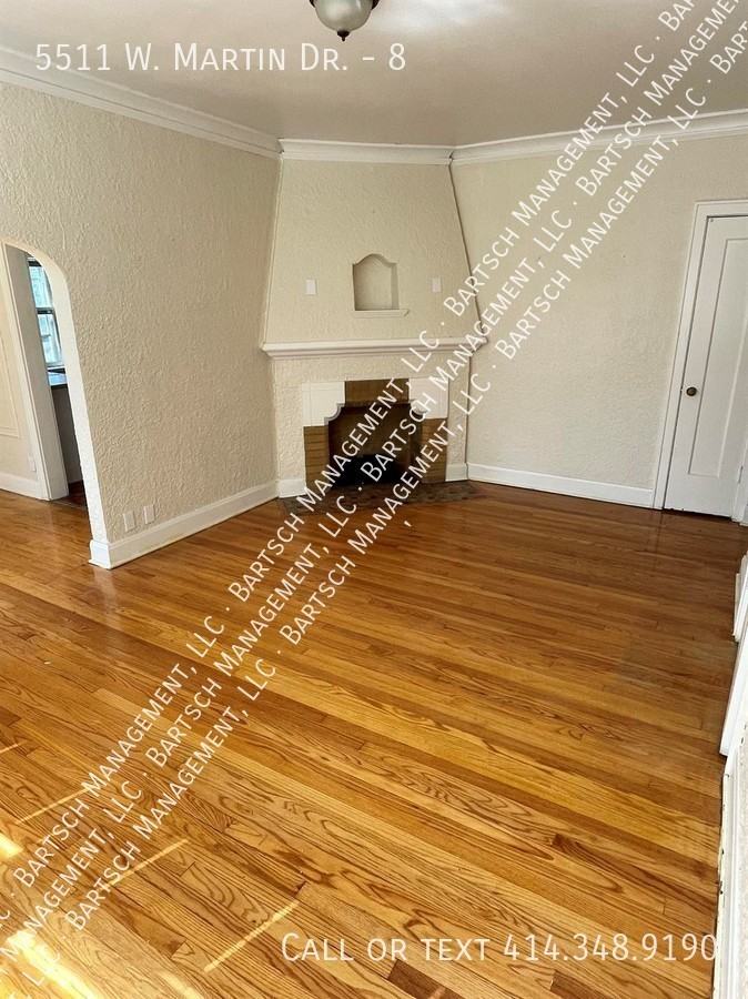 5511 W Martin Dr #8 - Photo 5 of 8