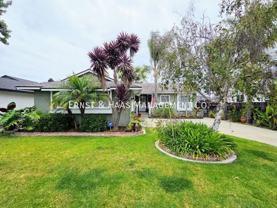 3111 Petaluma Ave - Photo 1 of 1