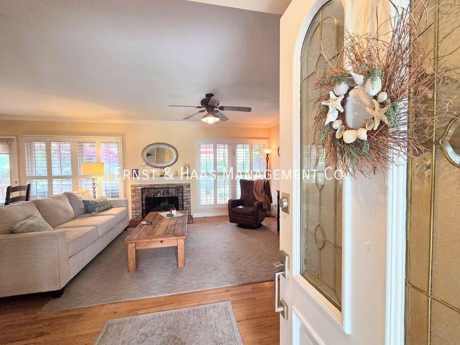 3111 Petaluma Ave - Photo 4 of 29