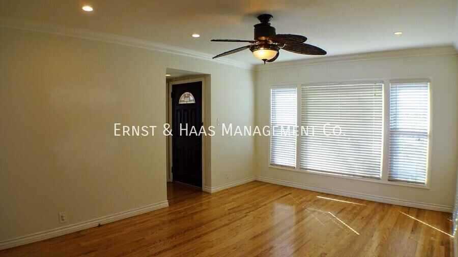 2953 Silva St - Photo 3 of 30