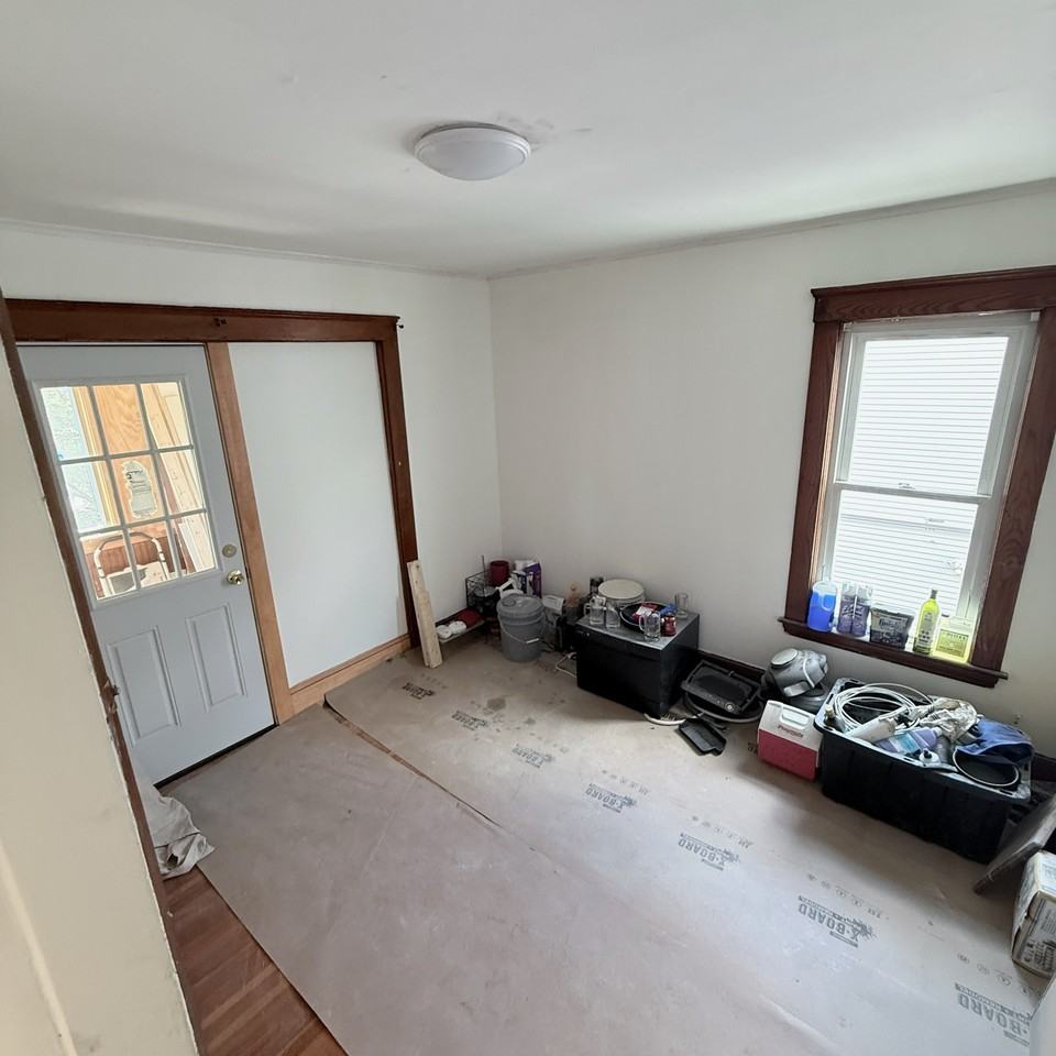 42 Whitman St #2 - Photo 4 of 6