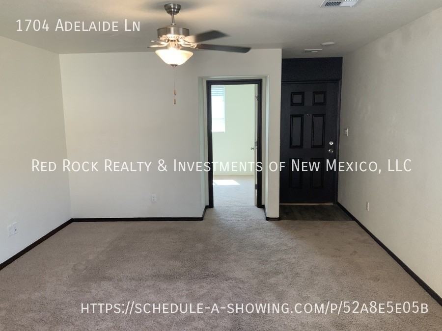 1704 Adelaide Ln - Photo 3 of 24