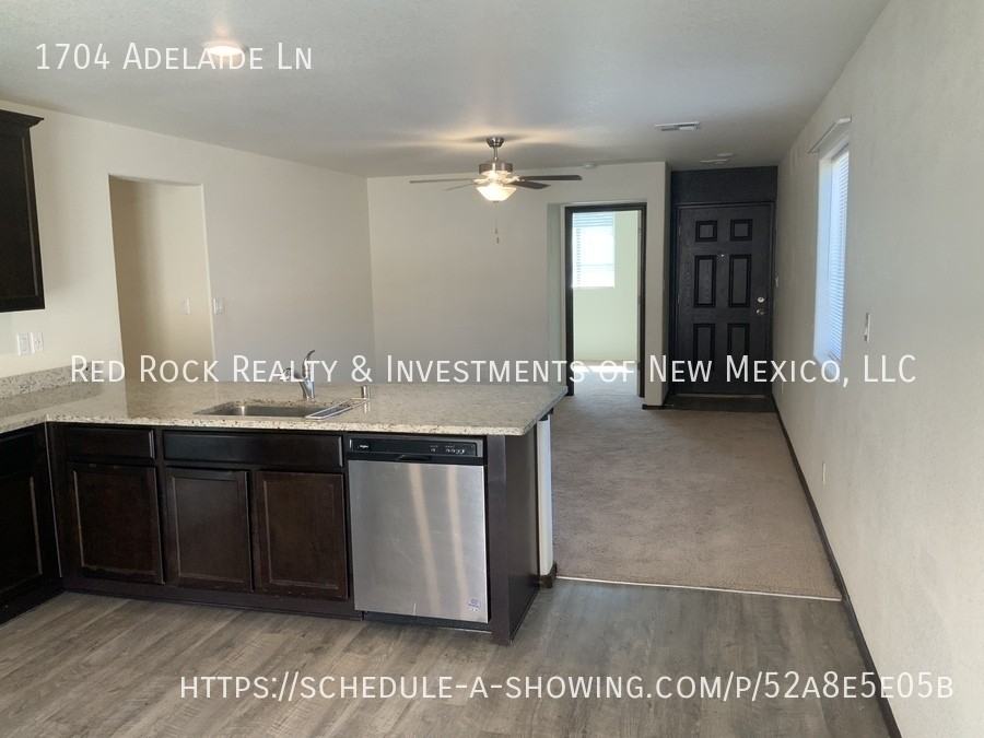 1704 Adelaide Ln - Photo 6 of 24