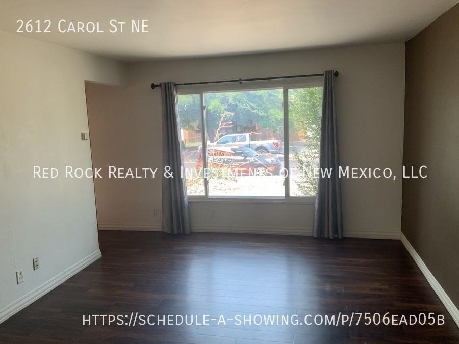 2612 Carol St Ne - Photo 3 of 23