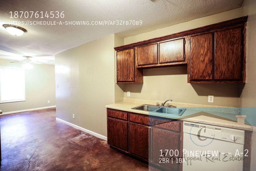 1700 Pineview St #A2 - Photo 2 of 21