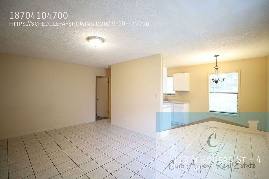 113 N Rogers St #4 - Photo 5 of 8