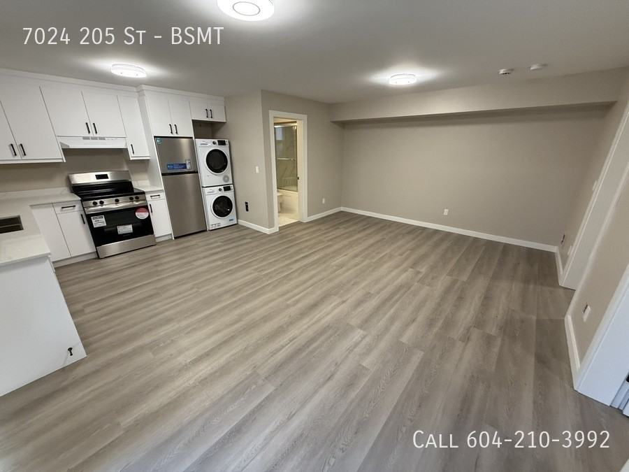 7024 205 St #BS - Photo 2 of 6