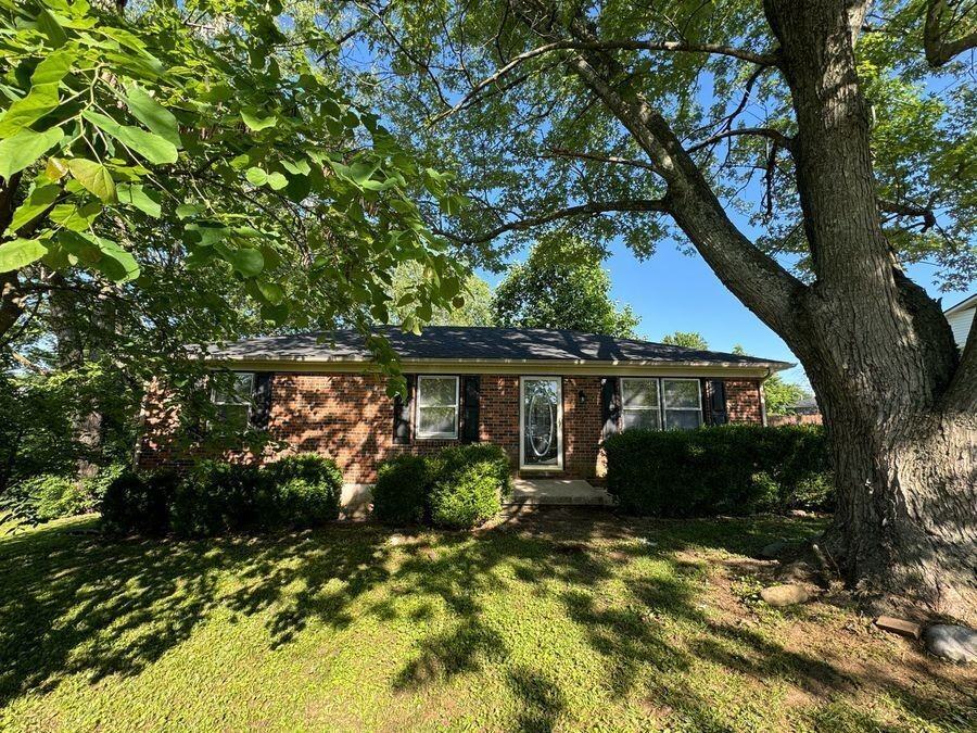 105 Aster Pl - Photo 2 of 42
