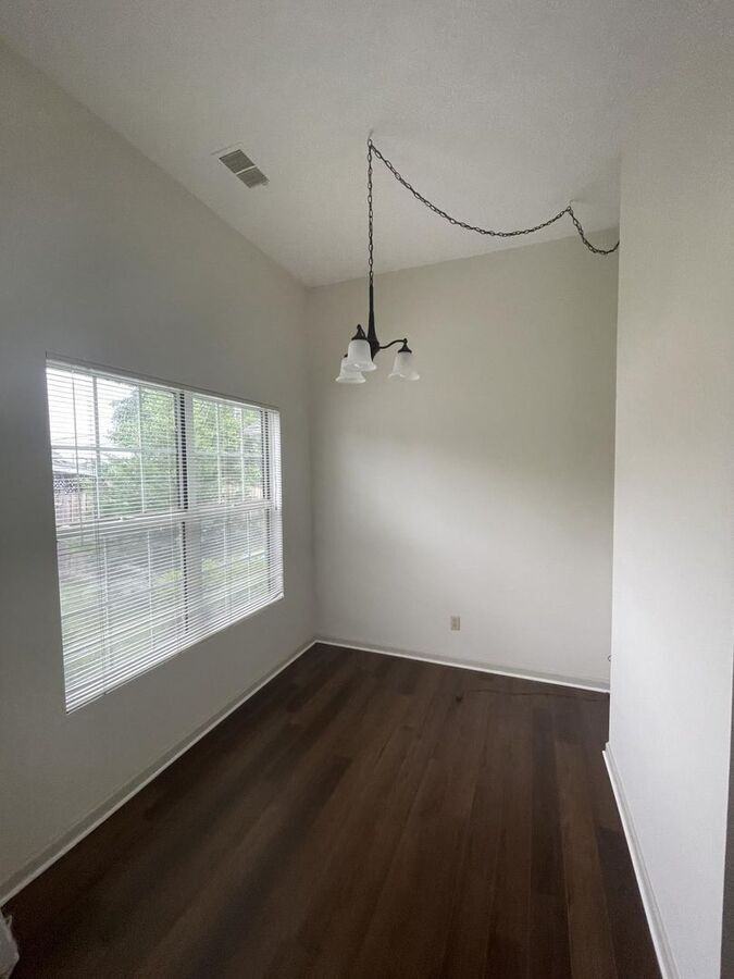 100 Coconut Grove Dr - Photo 2 of 25