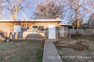featured image of 4460 Circle Pl Ne #2