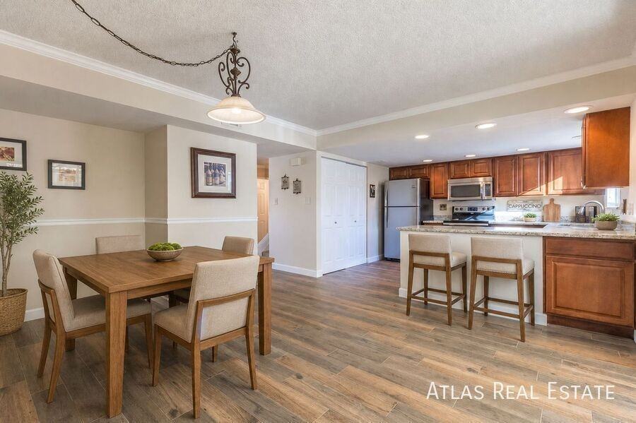 3931 S Boston St - Photo 2 of 36