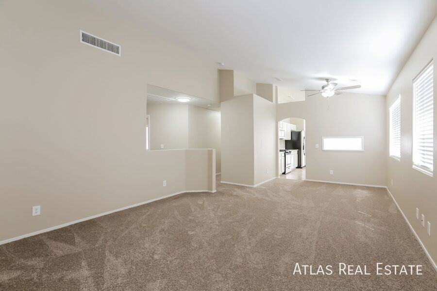 6398 Cedar Breaks Ave - Photo 4 of 21