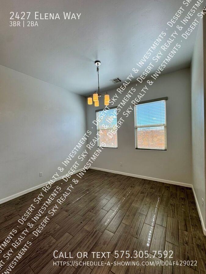 2427 Elena Way - Photo 7 of 29