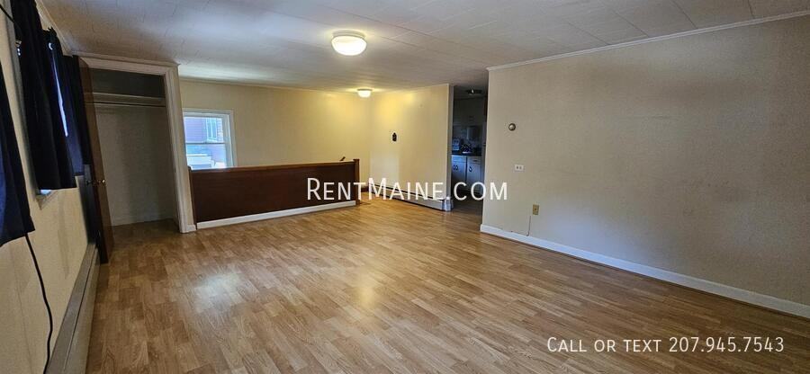 5 1/2 Hudson St - Photo 2 of 7