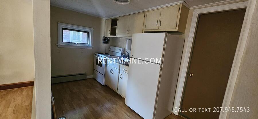 5 1/2 Hudson St - Photo 4 of 7