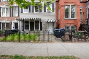featured image of 709 13th St Ne