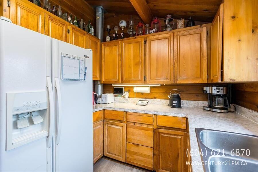 2853 Mccallum Rd - Photo 2 of 30