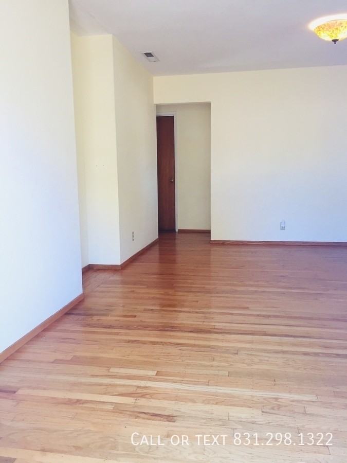 501 Spruce St - Photo 6 of 23
