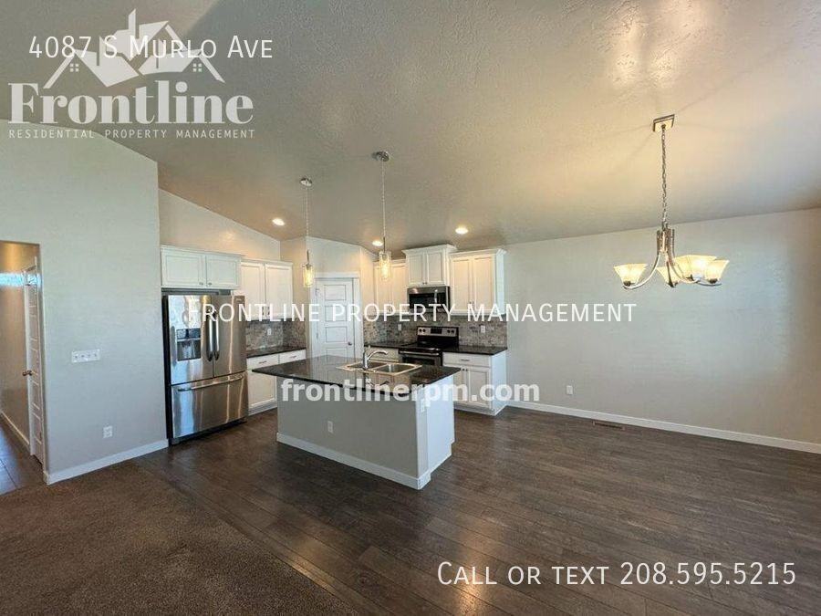 4087 S Murlo Ave - Photo 7 of 32