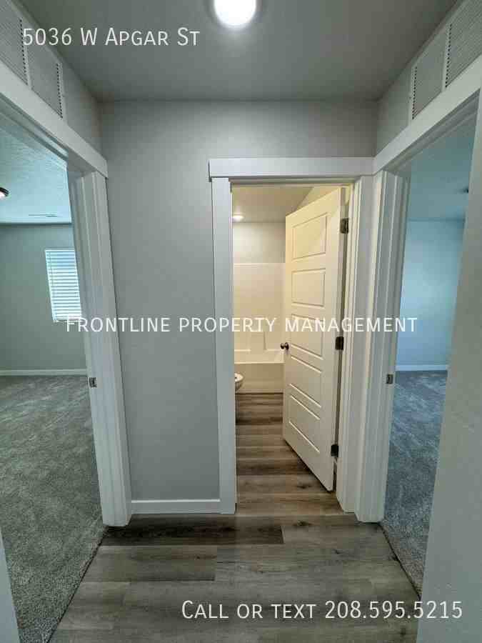 5036 W Apgar St - Photo 4 of 26