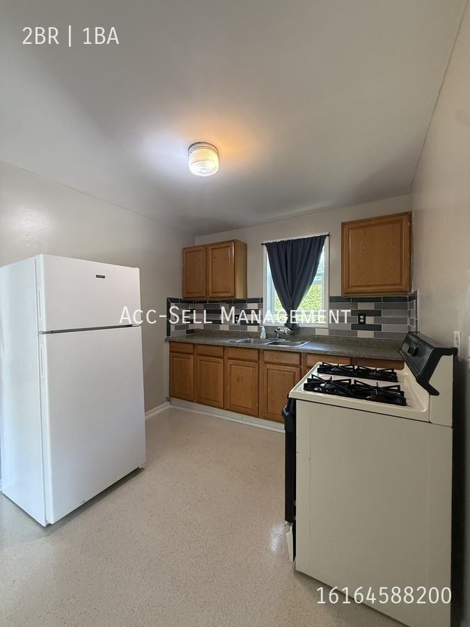 17 Mathews Ct Ne - Photo 3 of 6