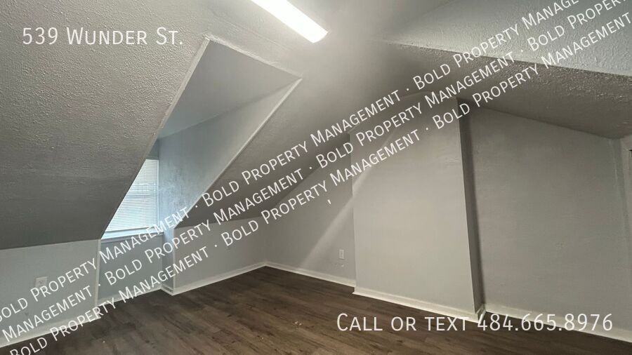 539 Wunder St - Photo 7 of 13