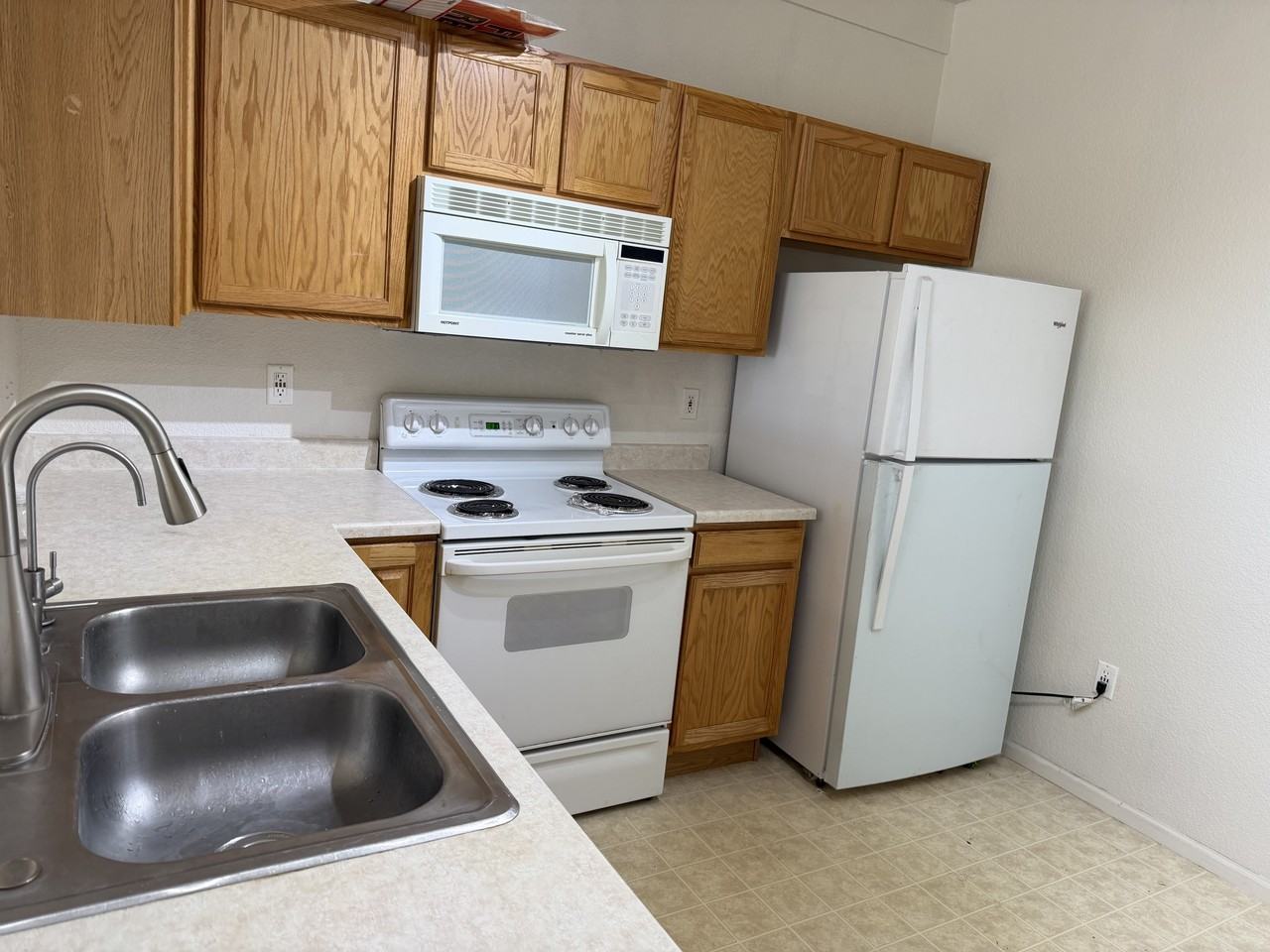 905 S ZENO WAY - Photo 6 of 10