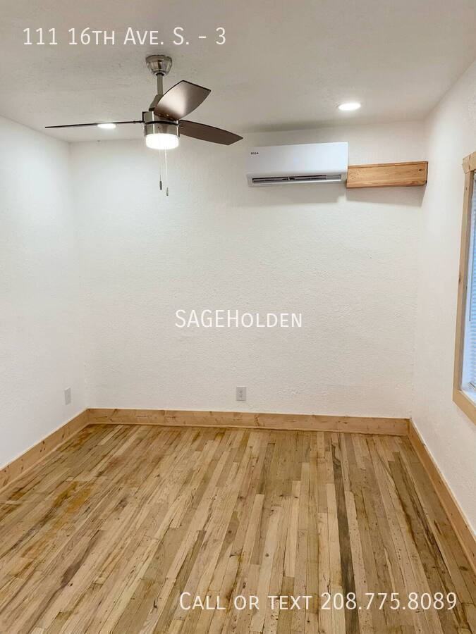 111 16th Ave S #3 - Photo 6 of 18