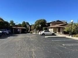 featured image of Woodside Dr