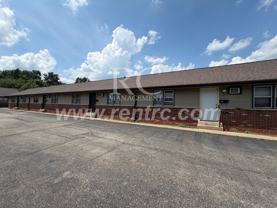 300 Vaught St Apt C2 - Photo 1 of 1