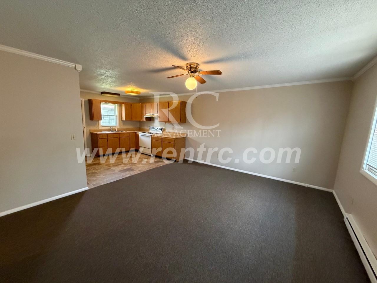 300 Vaught St Apt C2 - Photo 6 of 11