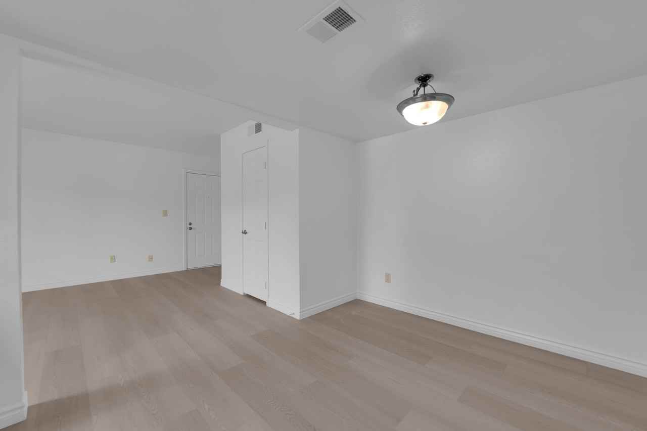 5295 Indian River Dr #301 - Photo 7 of 23
